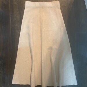 High Waist A-Line Knit Skirt Size Medium - New without Tags